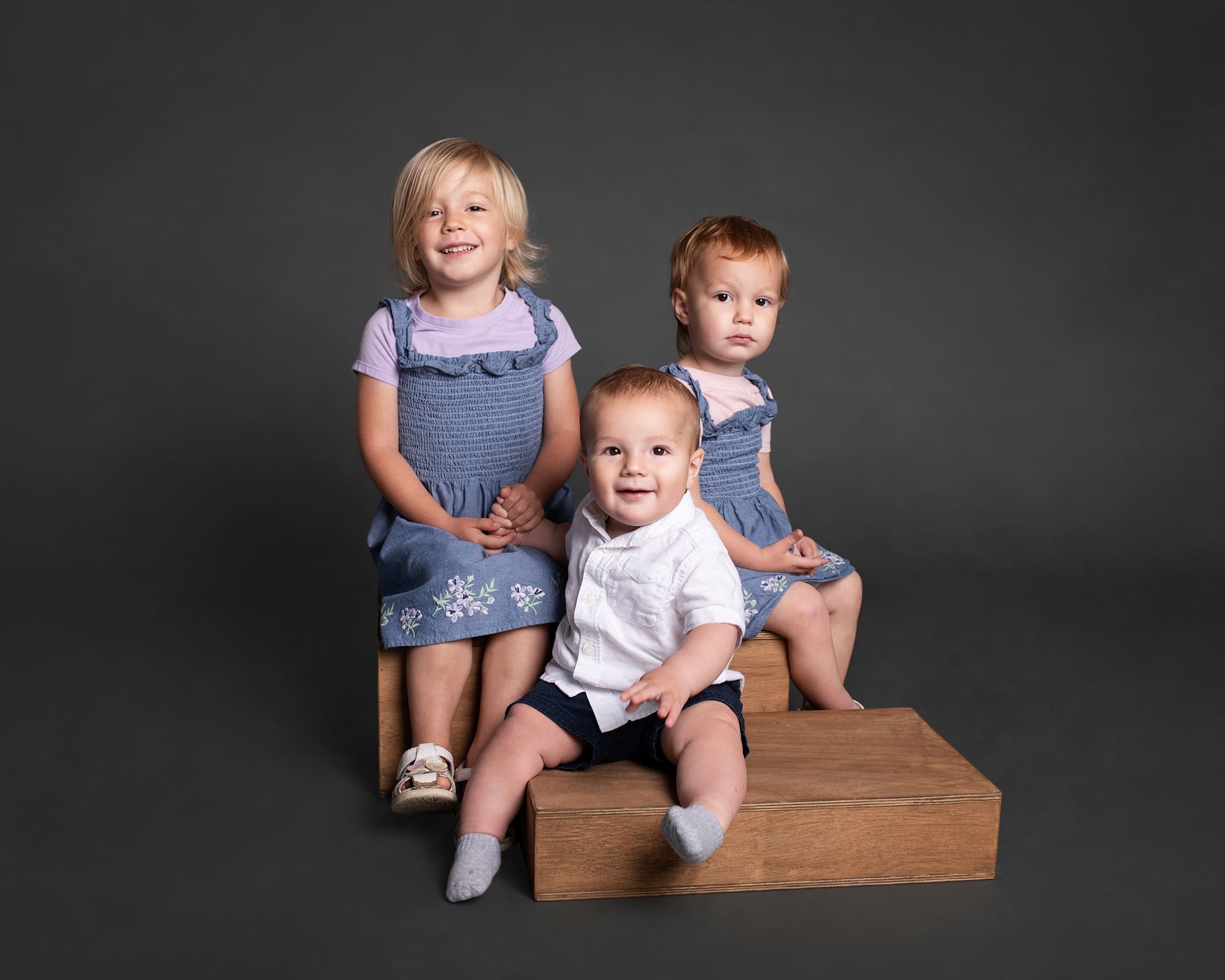 three siblings portraits